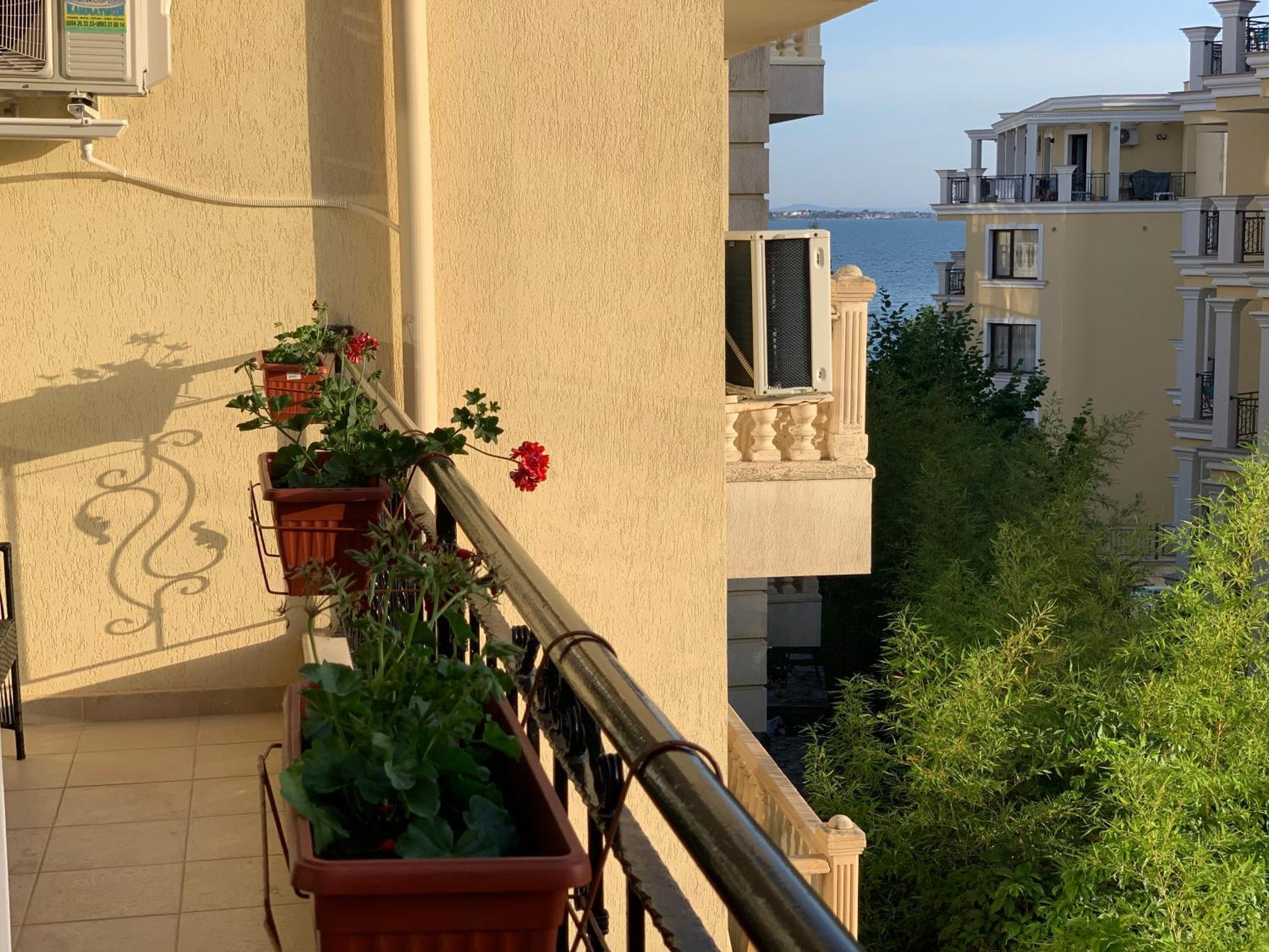 Sveti Vlas-Royal Bay 2-Avalonia Exterior photo